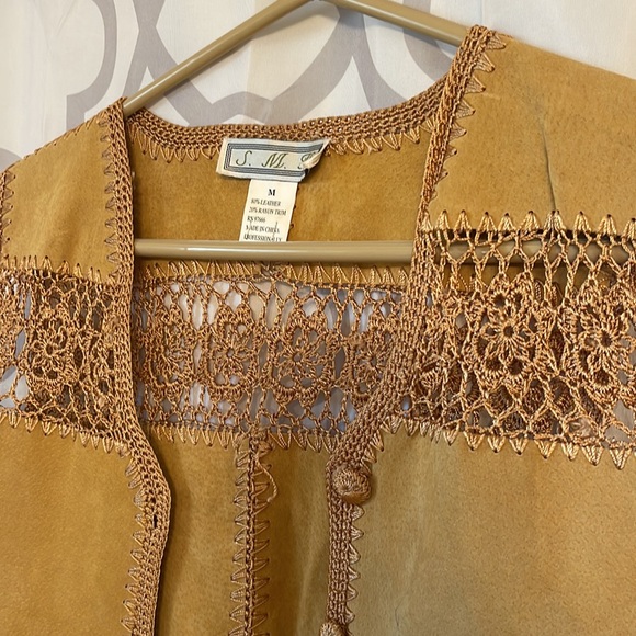 Boho Hippie Vest Leather Yellow Crochet Buttons Lace Like Festival Unusual - Picture 2 of 3